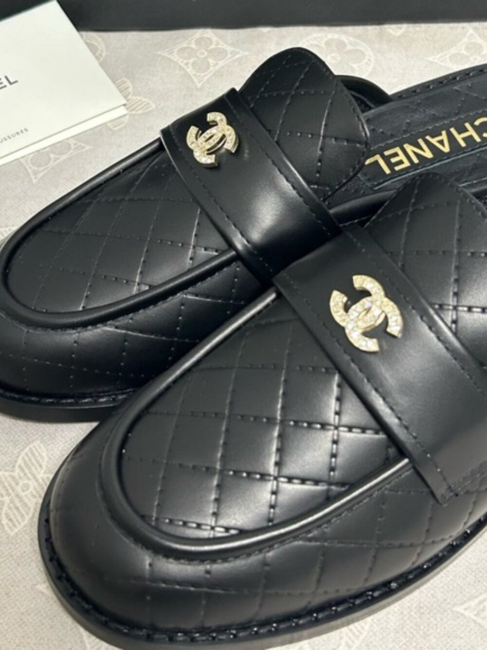 Chanel black loafers mules - Picture 4 of 7